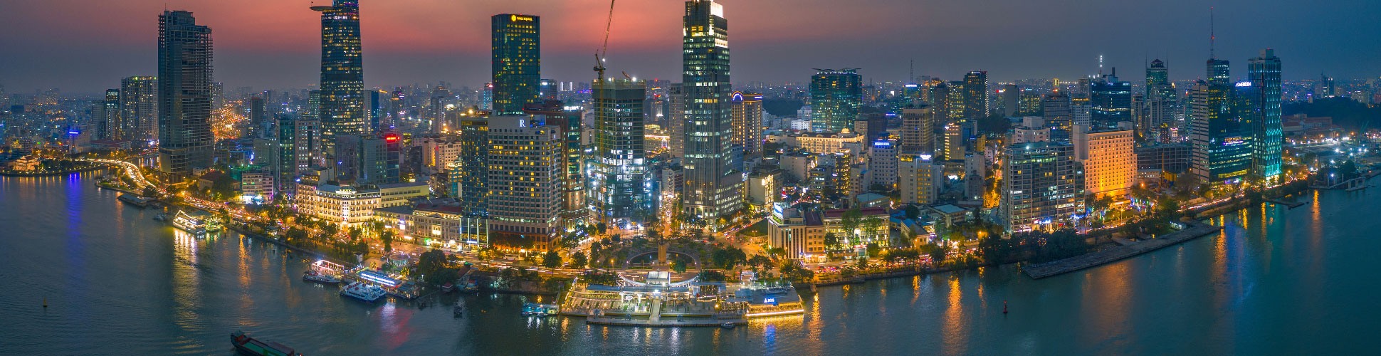 banner-trang-san-pham-quat-cong-nghiep